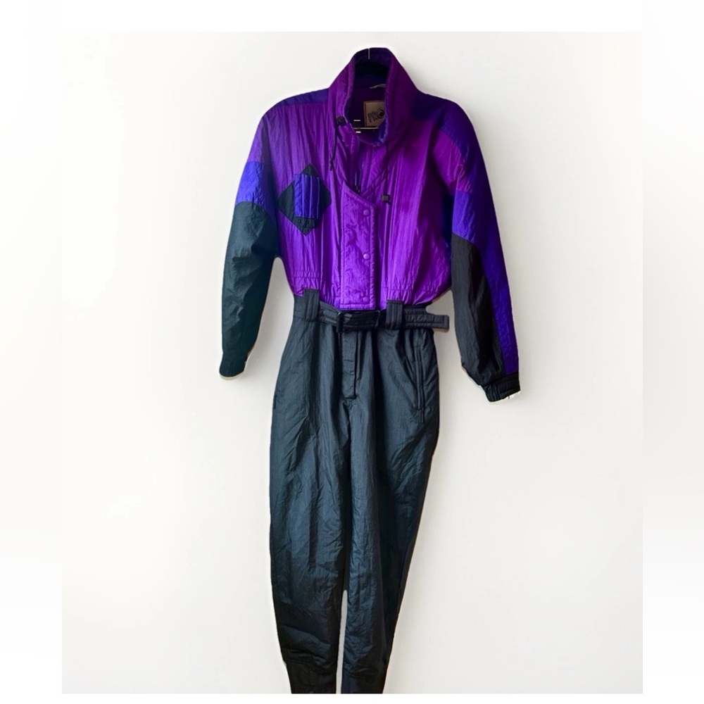 Vintage 80’s PROFILE Ski One-Piece Snowsuit Size L Hong Kong Purple/Black Color